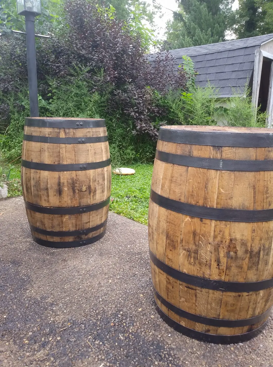 https://homeandgardenbarrels.com/wp-content/uploads/refurbished-bourbon-barrel-0003.jpg.webp